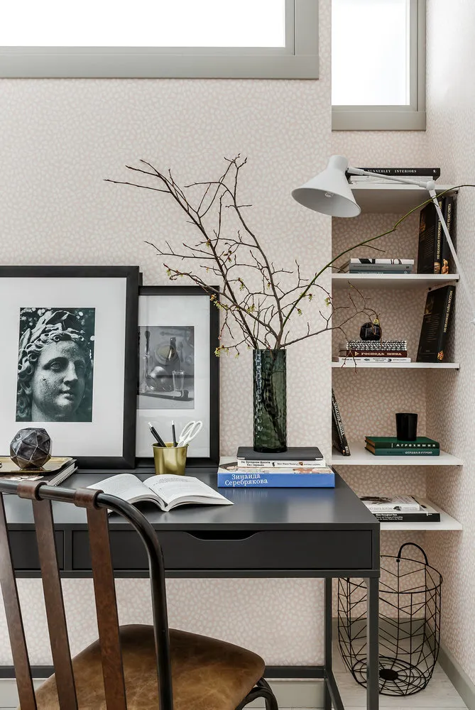 照片：现代客厅、办公室、公寓 – 我们网站上的照片