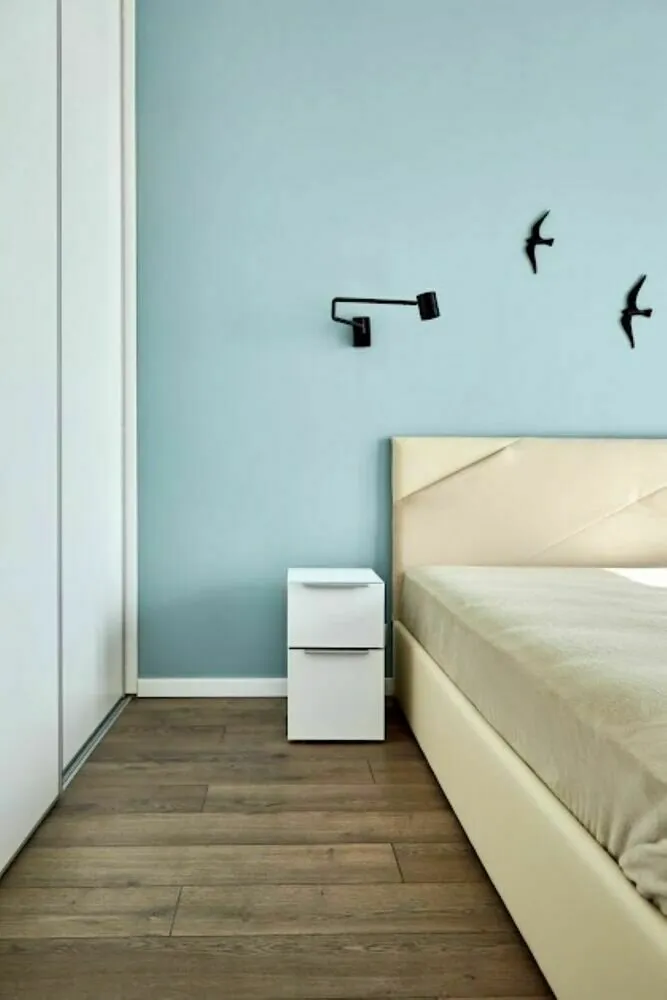 Foto: Habitación principal en estilo moderno, minimalismo, Proyecto de la semana – fotos en nuestro sitio web