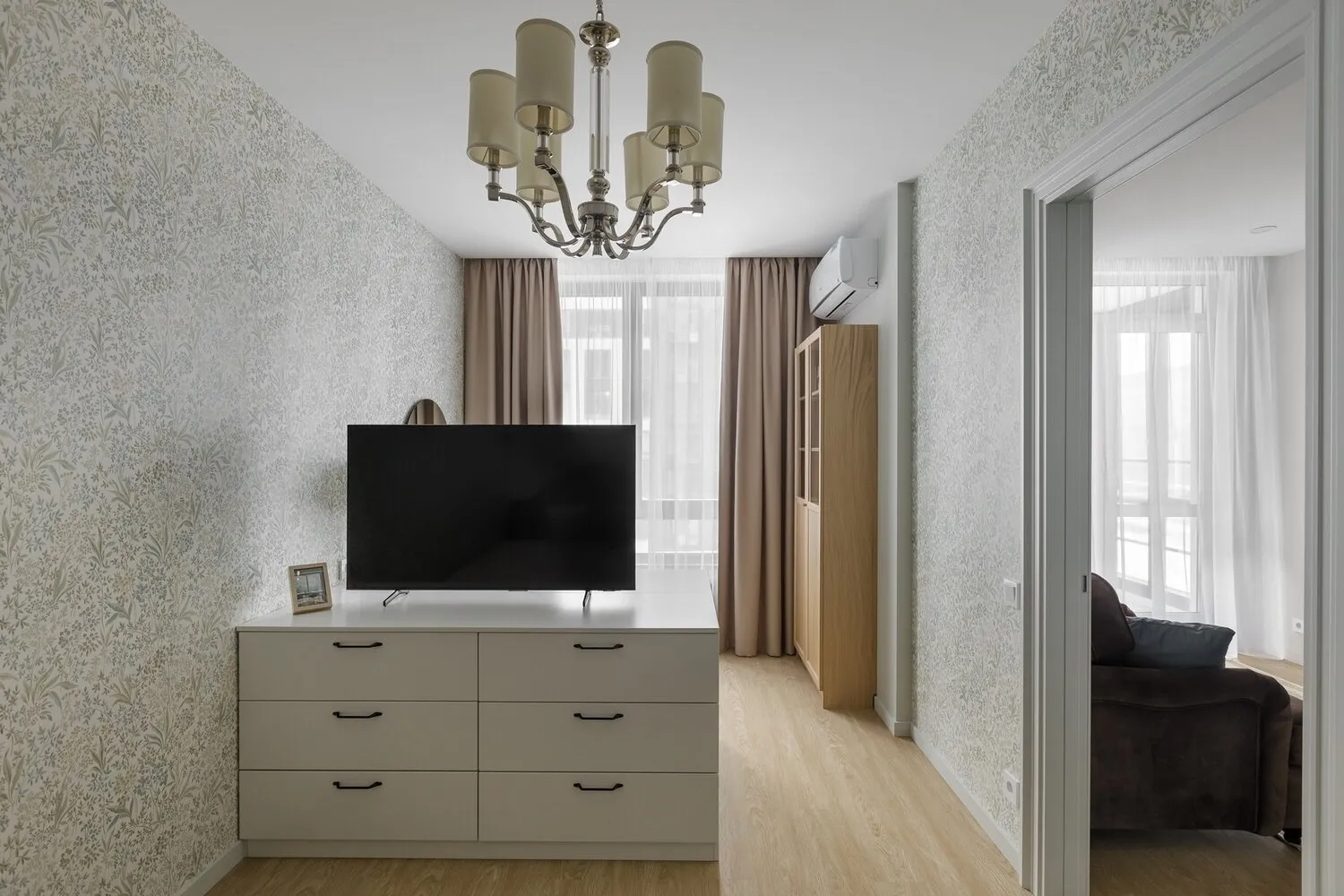 Foto: estilo moderno, apartamento, proyecto de la semana, San Petersburgo, Cubiq Studio, 3 habitaciones, 60-90 metros, monolítico-ladrillo – foto en nuestro sitio web