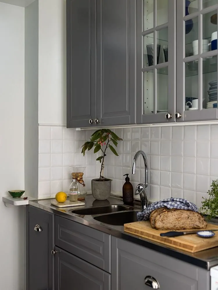 Zdjęcie: styl, skandynawski, mieszkanie, porady, biały, niebieski, szary, 1 pokój, do 40 metrów – zdjęcie na naszej stronie