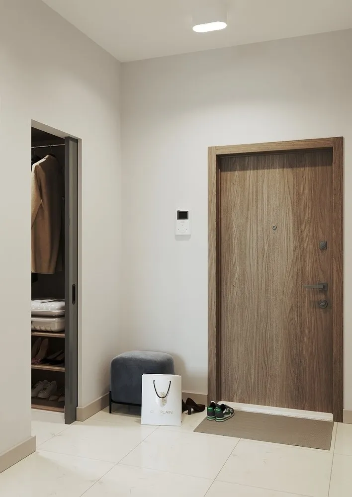 Foto: Eingangshalle im modernen Stil, Wohnung, Umplanung, 2 Zimmer, 40-60 m², Natalia Mukaśyan – Foto auf unserer Website