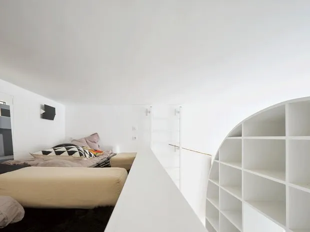 Фотография: Спальня в стиле Хай-тек, Малогабаритная квартира, Квартира, Гид – фото на нашем сайте