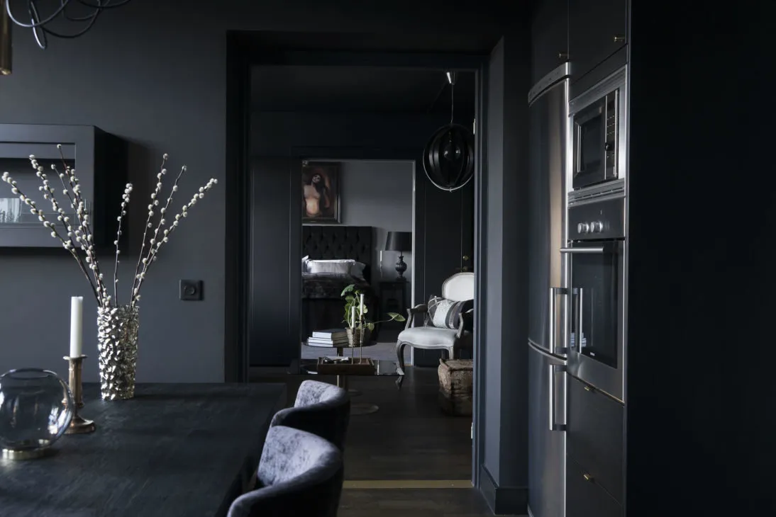 照片:现代风格厨房和餐厅,室内装饰,公寓,瑞典,黑色,2个房间 – 网站上的照片