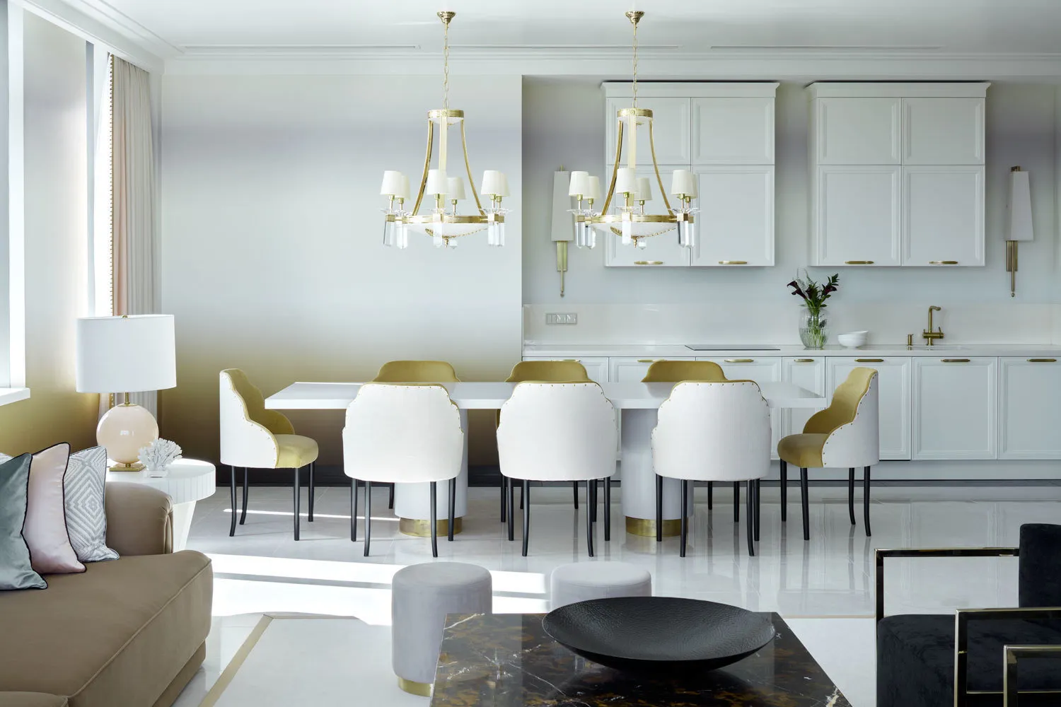 照片：现代风格客厅，Gid, Berphin Interiors, 斯维特拉娜·尤尔科娃, 玛丽亚·涅恰耶娃, 埃琳娜·尼基季娜, 克里斯蒂娜·伊佐托娃, 尤莉亚·坎迪贝伊, PROPERTY LAB+ART, 玛丽亚·普扎诺娃, One Line Design, Line Design Studio – 我们网站上的照片