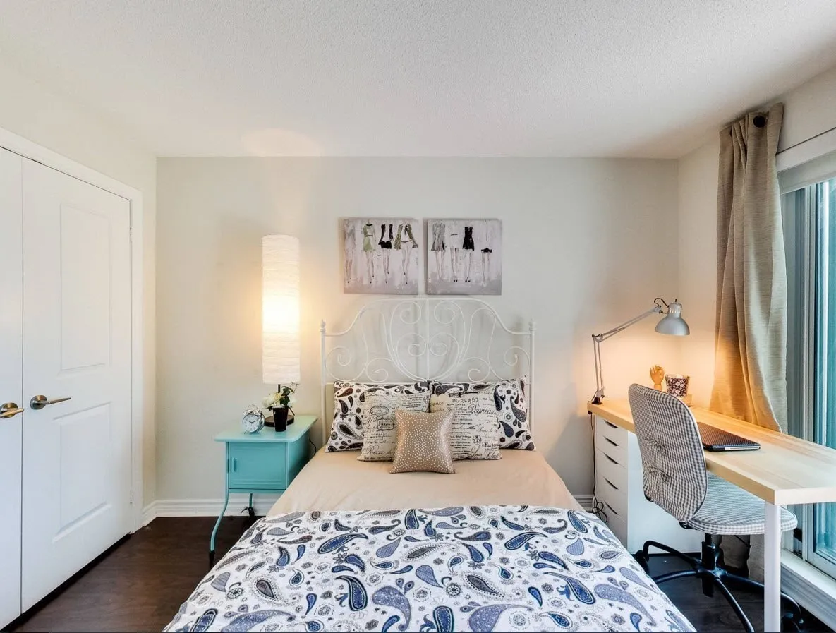 照片：现代风格卧室，技巧 – 我们网站上的照片