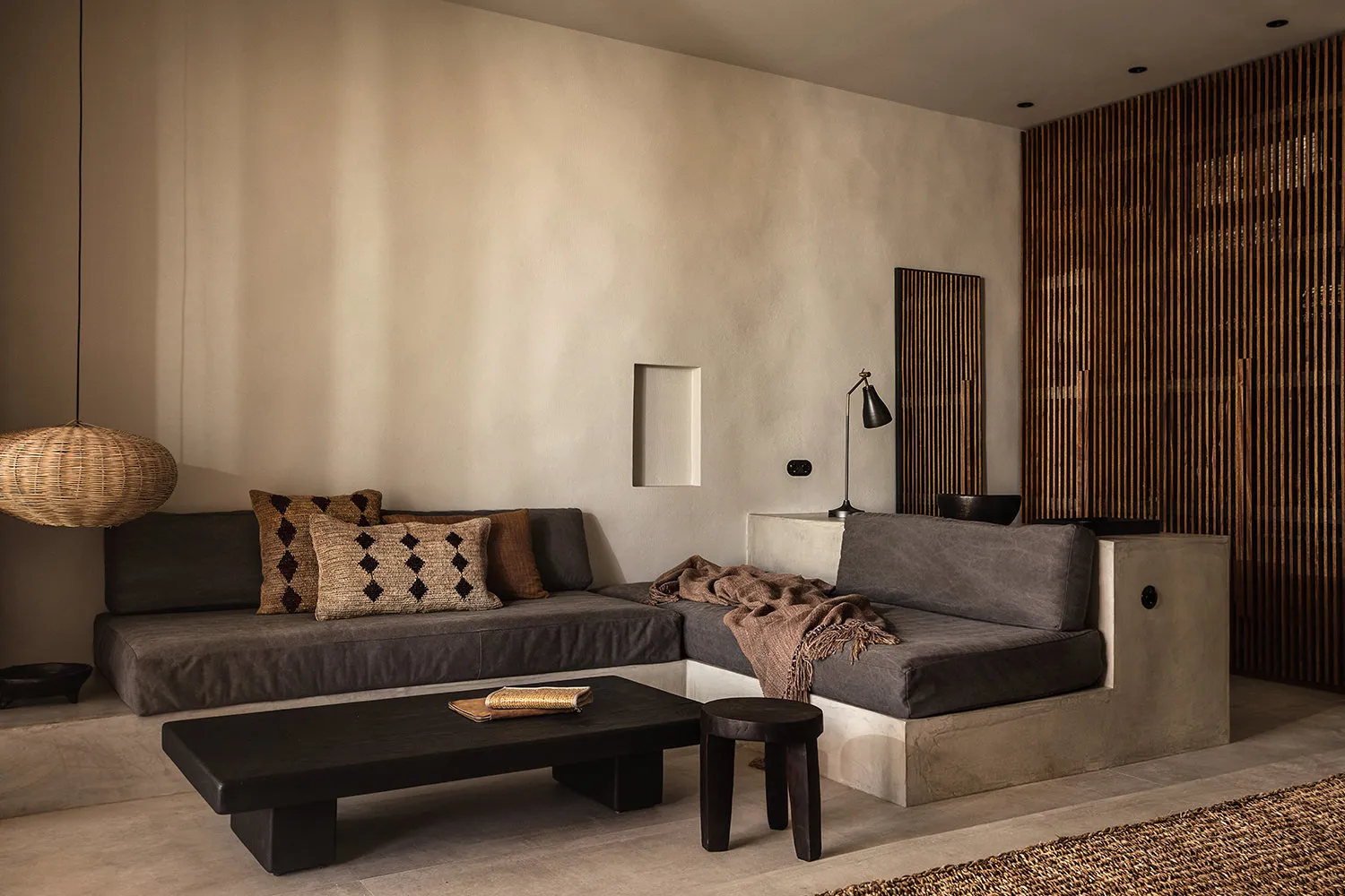 照片:东方风格客厅,极简主义,室内装饰指南,'Expobuild on Nakhimovskoy',侘寂——我们网站上的照片