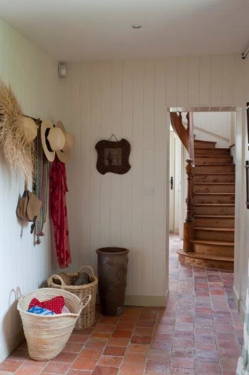 Foto: Entrada en estilo Provenza y Cotidiano, Decoración de interiores, Casa y finca, Normandía - foto en nuestro sitio web
