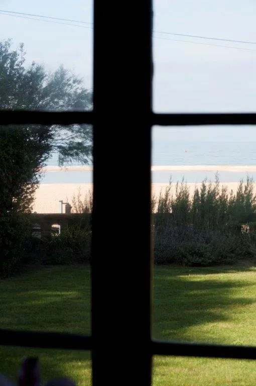 Foto: Sala de estar en estilo Moderno, Decoración de interiores, Casa y finca, Normandía - foto en nuestro sitio web