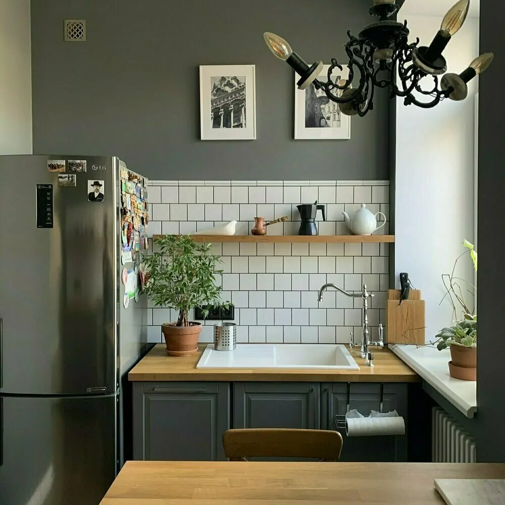 Photo: in style, Guide, Stalin-era building – photo on our website