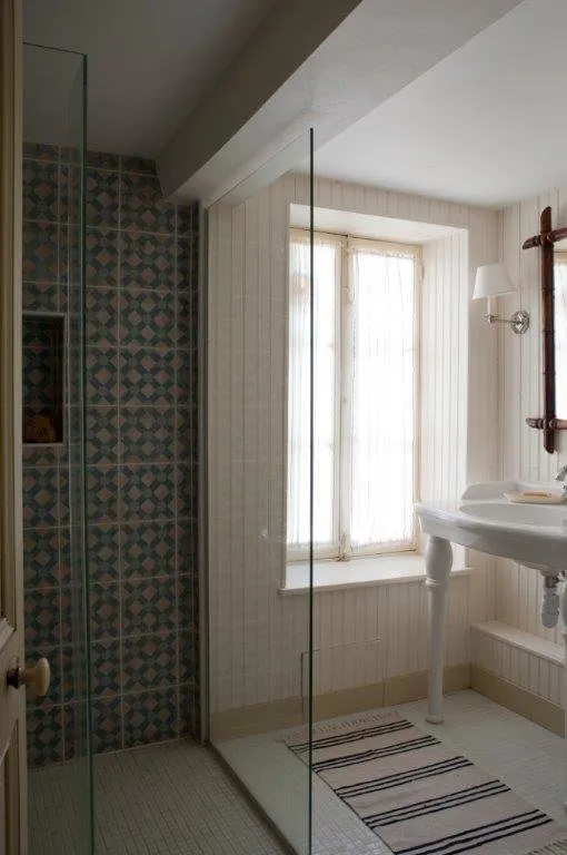 Foto: Baño en estilo Provenza y Cotidiano, Decoración de interiores, Casa y finca, Normandía - foto en nuestro sitio web