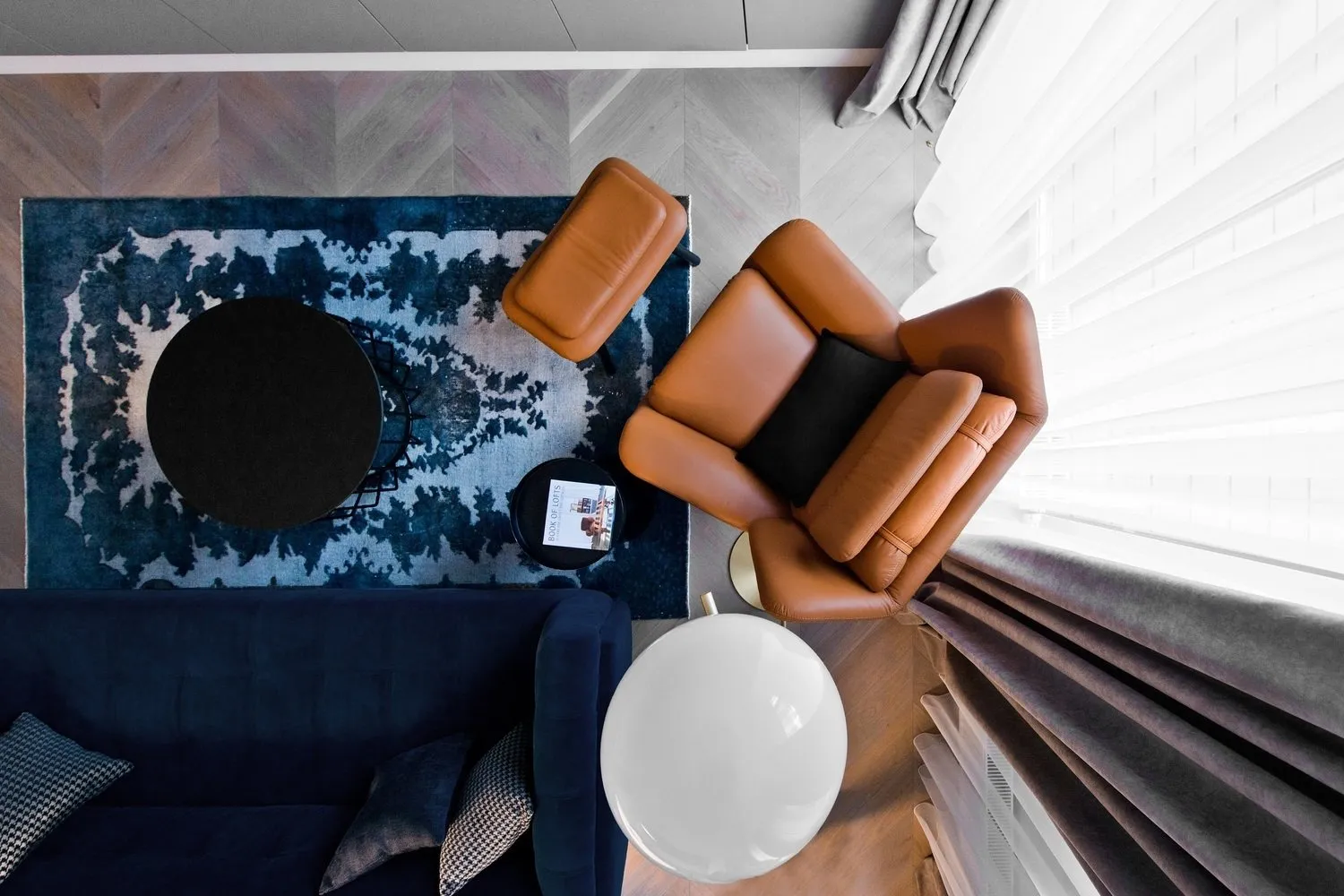 照片:现代风格客厅 – 我们网站上的照片