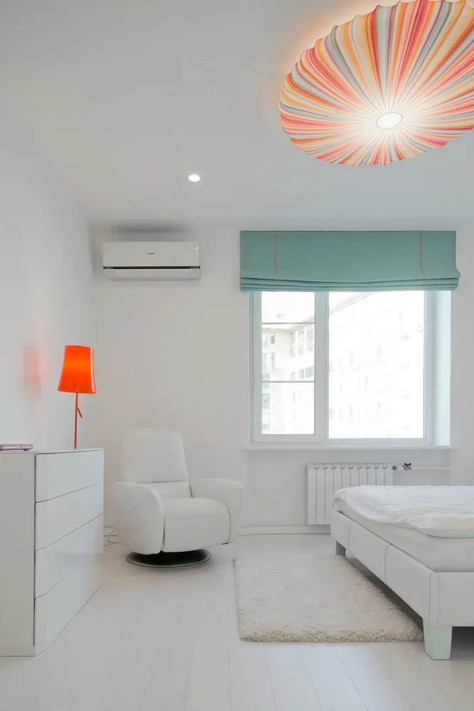 照片:极简风格卧室、提示 – 我们网站上的照片