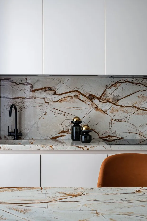 Foto: Cocina y comedor en estilo moderno, Apartamento, Proyecto de la Semana, Moscú, Edificio monolítico, 2 habitaciones, 60-90 metros, Irina Chufistova – foto en nuestro sitio web