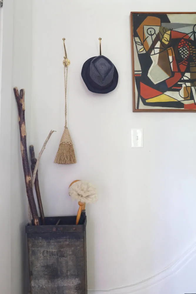 照片:斯堪的纳维亚风格房屋,提示,白色,极简主义,红色,灰色,明尼苏达州 – 网站上的照片