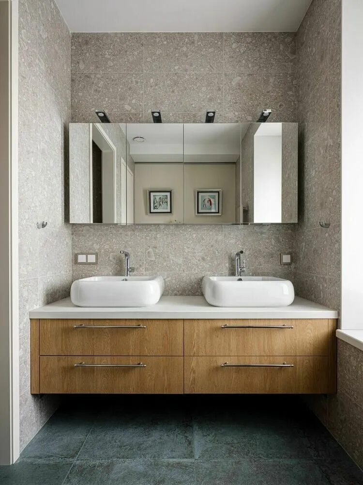 Design: Ekaterina Mitroshina, Anna Orobinskaya and Natalia Bonik