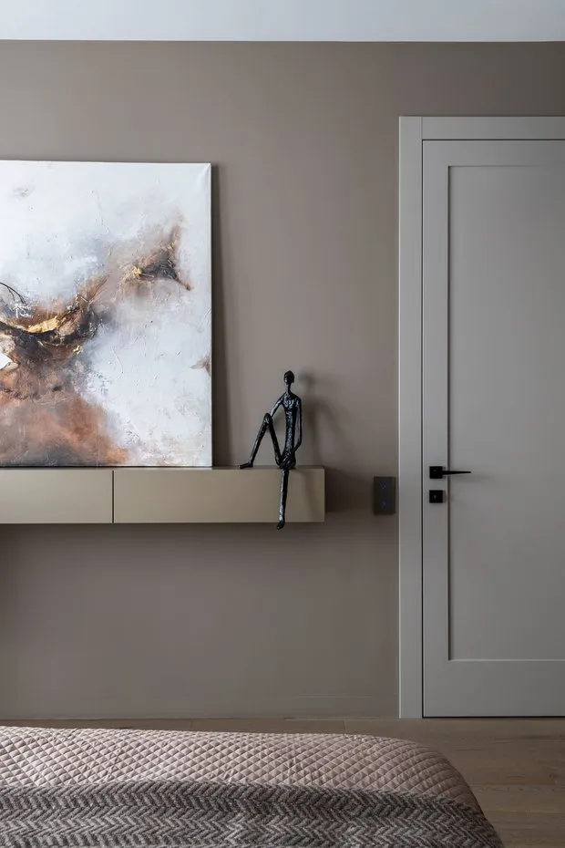 Foto: Habitación principal en estilo moderno, Apartamento, Proyecto de la Semana, Moscú, Edificio monolítico, 2 habitaciones, 60-90 metros, Irina Chufistova – foto en nuestro sitio web