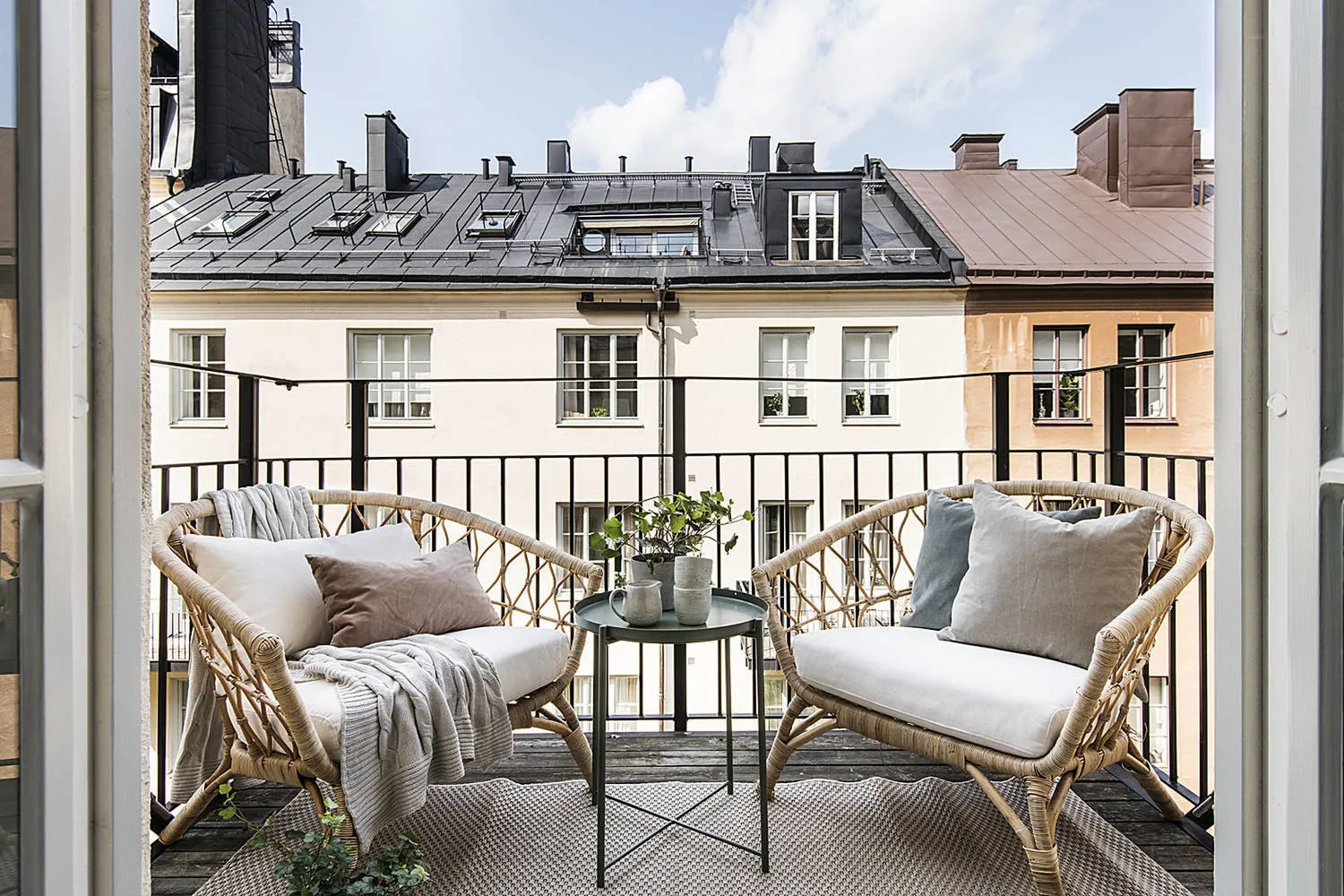 Photo: Balcony in Scandinavian, Modern, Decor and DIY, Apartment, Studio, White, Minimalism, Black, up to 40 sqm – photo on our website