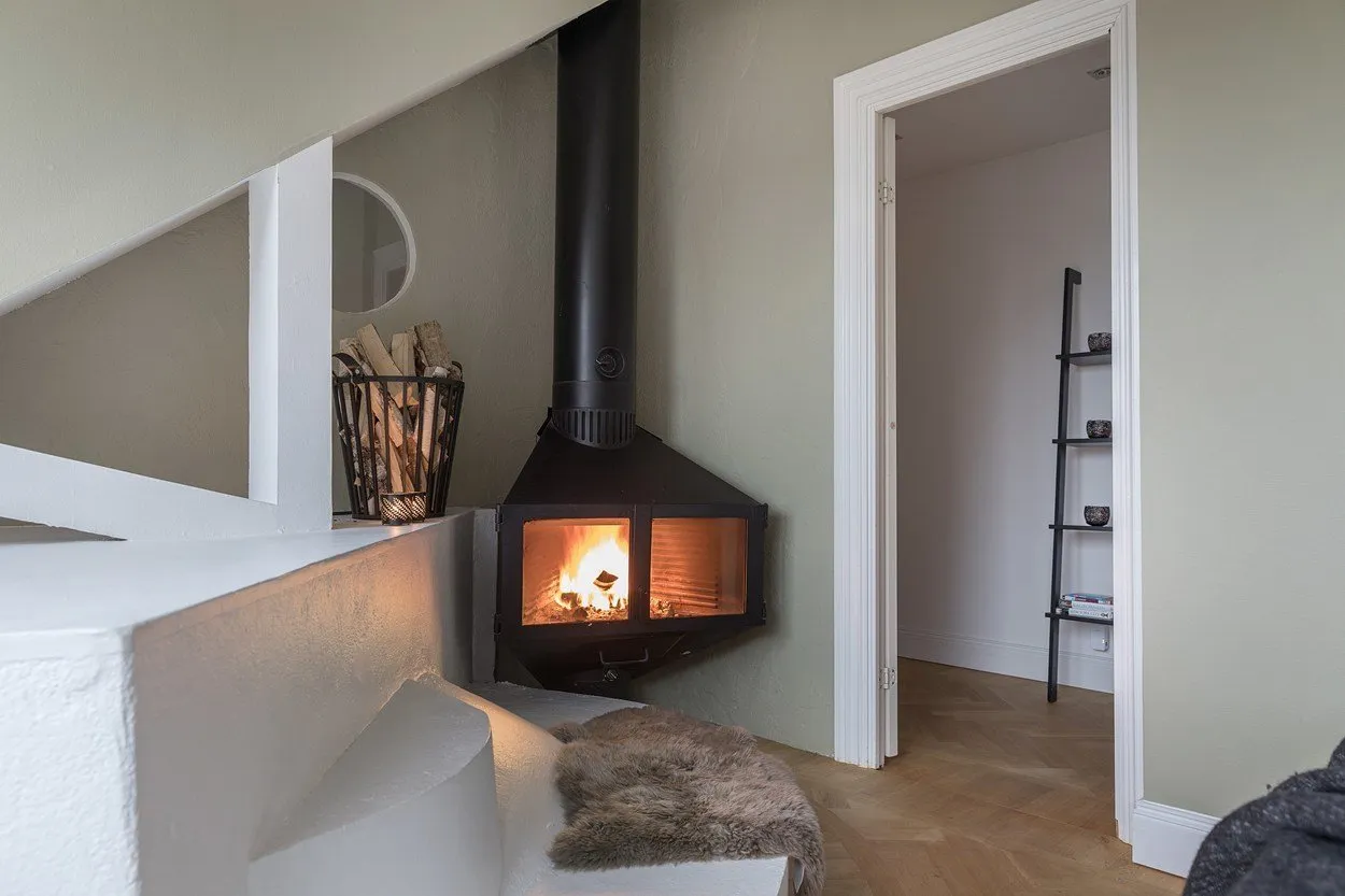 Foto: sala de estar en estilo provenzal y cotidiano, escandinavo, ecléctico, decoración de interiores, apartamento, Suecia, Estocolmo, 4 habitaciones o más, más de 90 metros cuadrados – fotos en nuestro sitio web