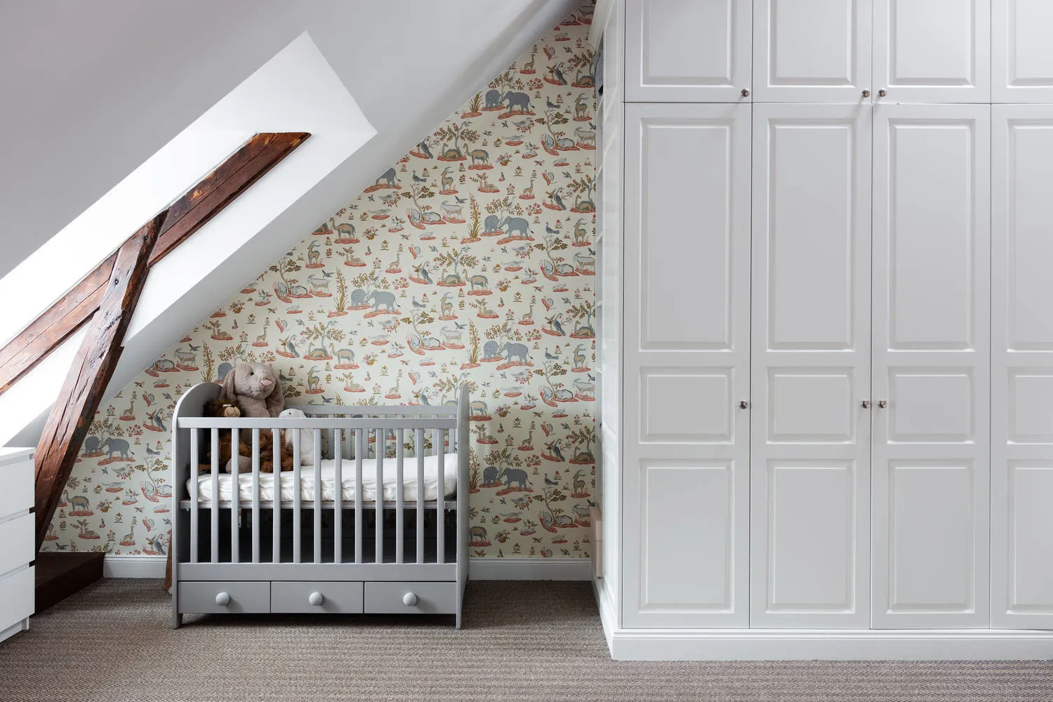 照片:北欧风格儿童房,现代,室内装饰,公寓,白色,米色,3个房间,超过90平方米 – 我们网站上的照片