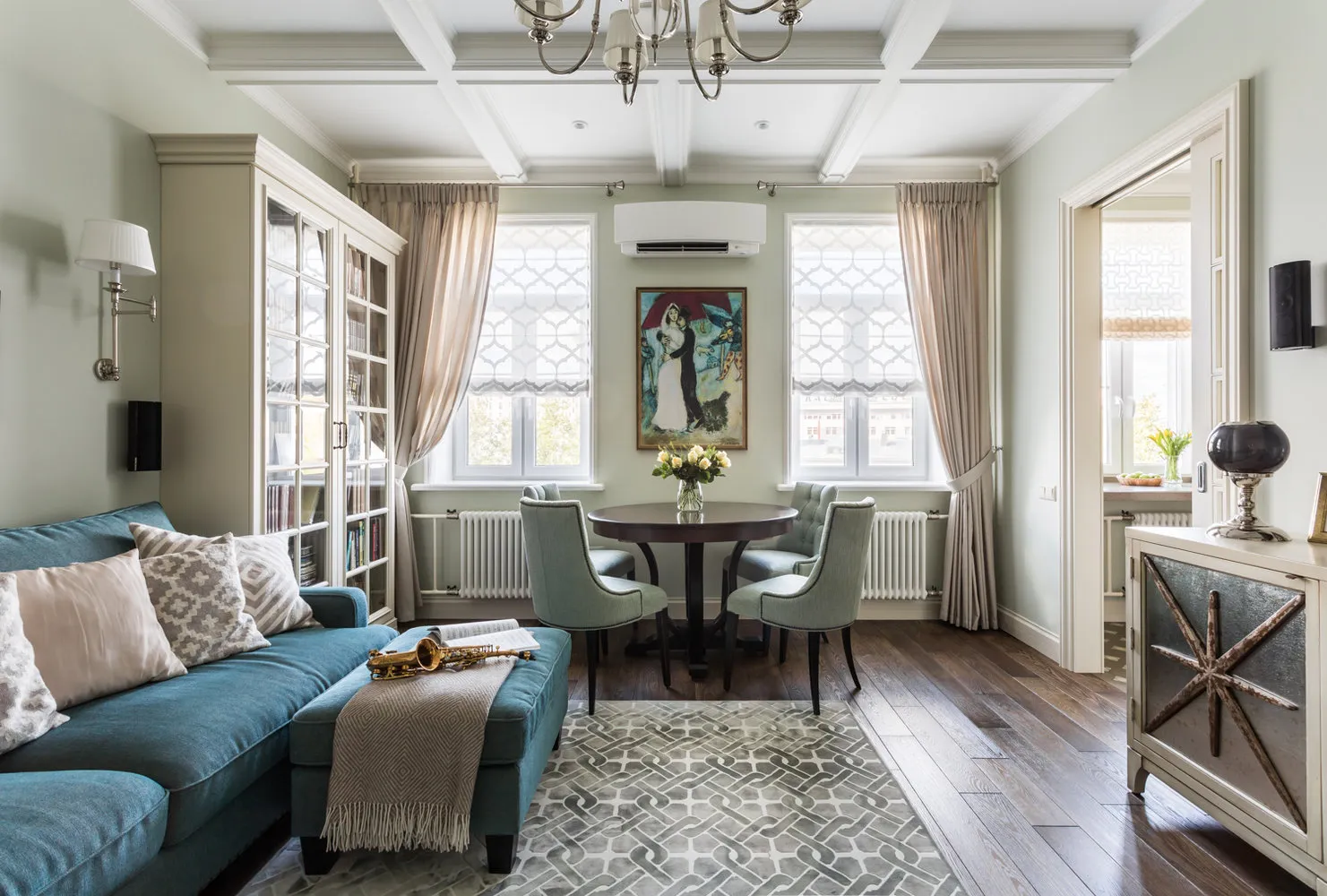 照片:古典风格客厅,厨房与餐厅,公寓,技巧,改造,叶夫根尼娅·利卡索娃,塔季扬娜·别兹韦尔赫亚,塔季扬娜·克拉索娃 – 我们网站上的照片