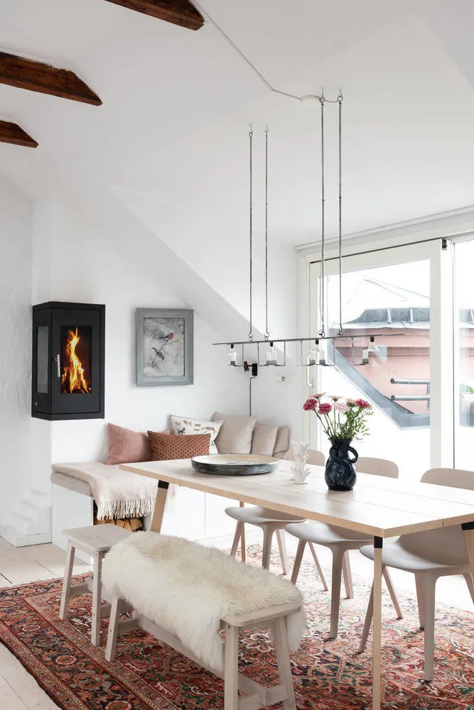 照片:北欧风格厨房和用餐区,现代,室内装饰,公寓,白色,米色,3个房间,超过90平方米 – 我们网站上的照片