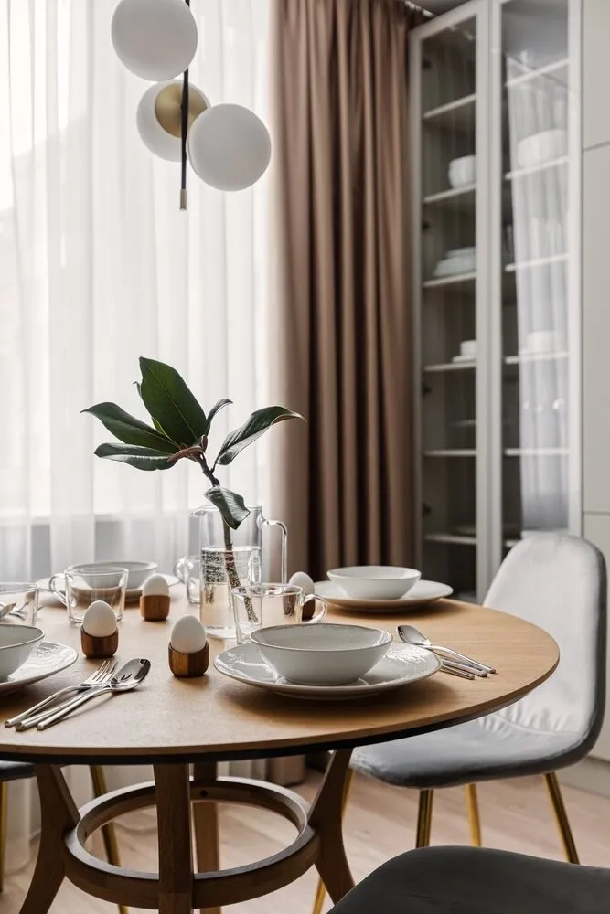 Foto: Cocina y comedor en estilo Moderno, Decoración de interiores, Apartamento, Proyecto de la semana, San Petersburgo, 2 habitaciones, 60-90 metros, Silva Gonian Design, Silva Gonian – fotos en nuestro sitio web