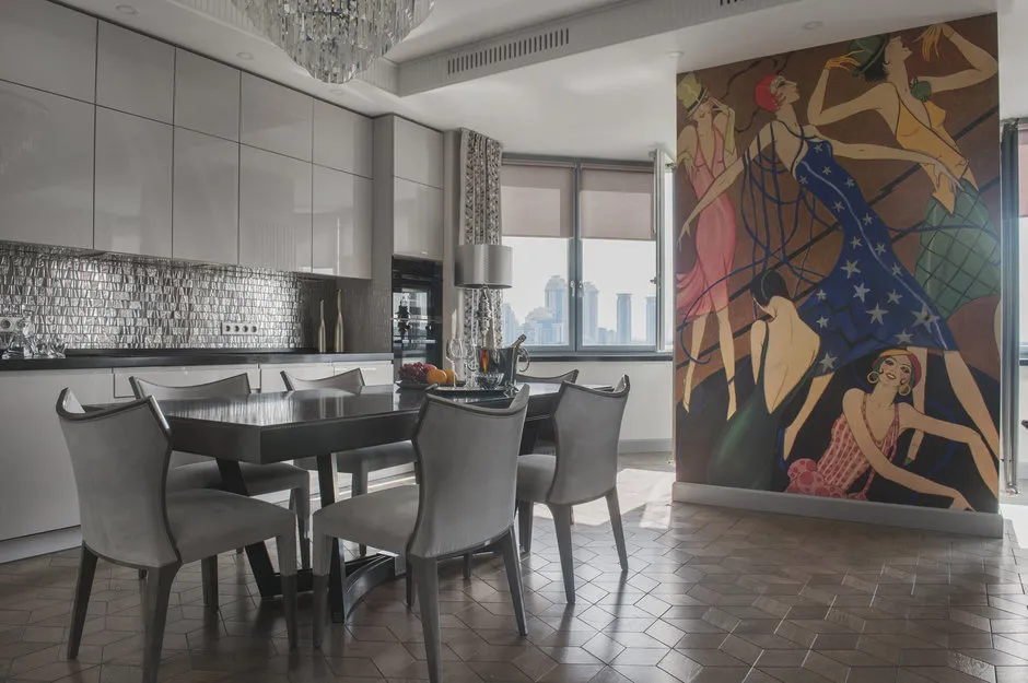 设计:纳杰达·卡佩尔