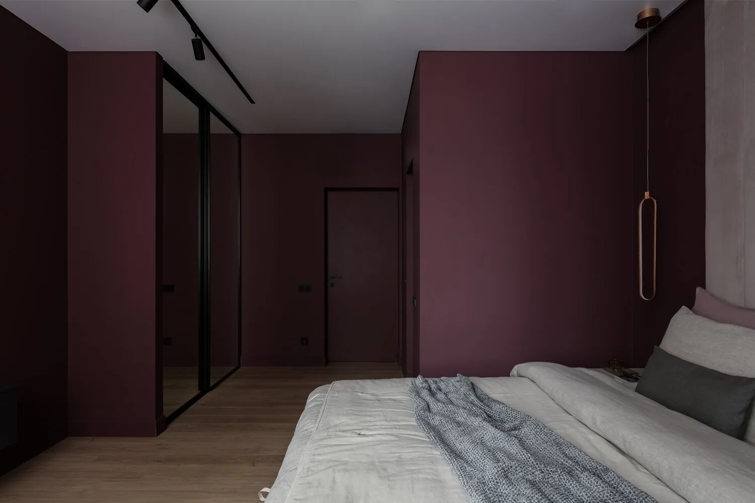 Foto: Dormitorio en estilo Moderno, Decoración de interiores, Apartamento, Proyecto de la semana, San Petersburgo, 2 habitaciones, 60-90 metros, Silva Gonian Design, Silva Gonian – fotos en nuestro sitio web