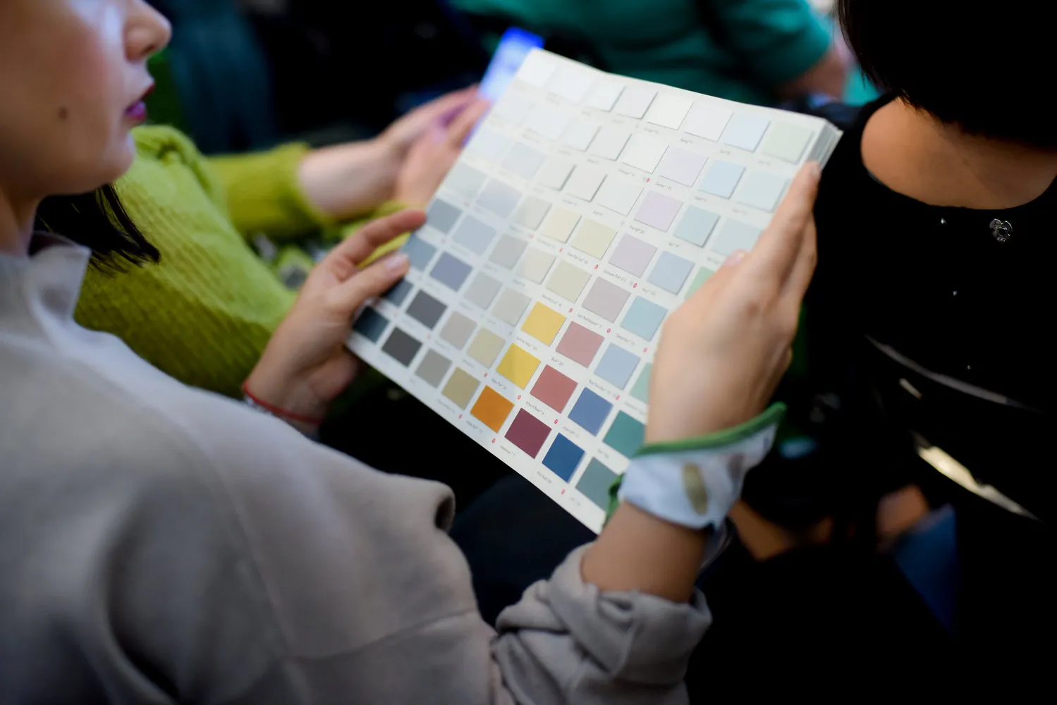 照片：时尚、室内色彩、油漆、采访、室内色彩搭配、如何选择墙面漆颜色、Little Greene、大卫·莫特谢德——我们网站上的照片