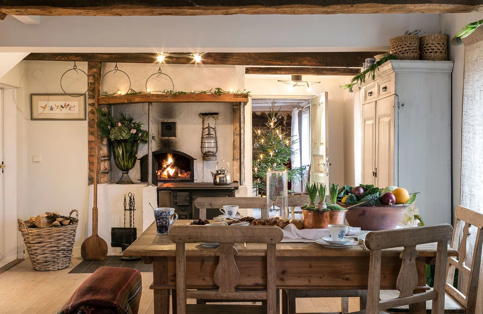 Photo: In style, Interior decoration, House, Sweden, Scandinavian interior, Christmas decor, New Year's decor, how to decorate an interior for the new year – photo on our website