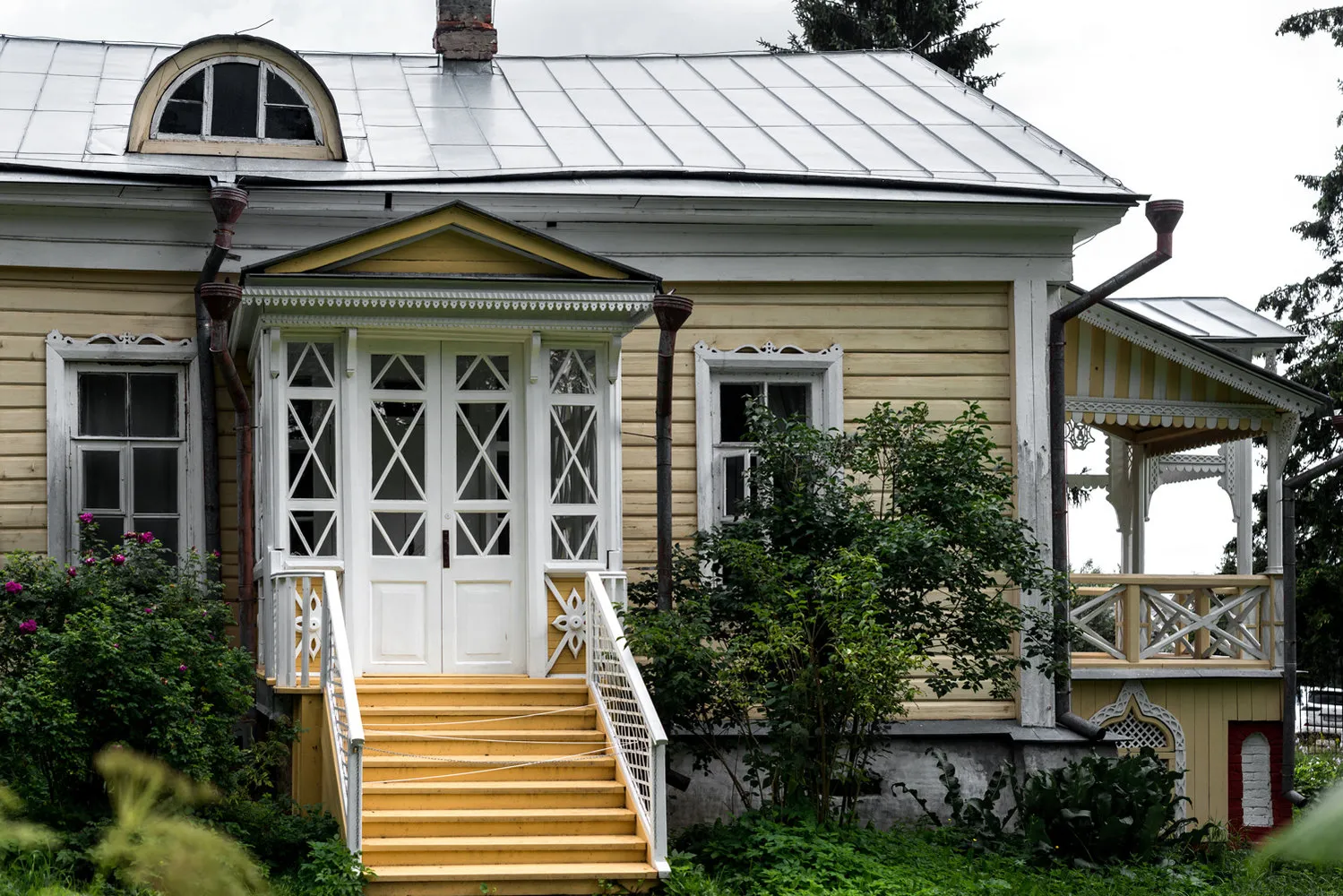 照片：风格，向导，娜塔莉亚·格拉杜索娃——我们网站上的照片