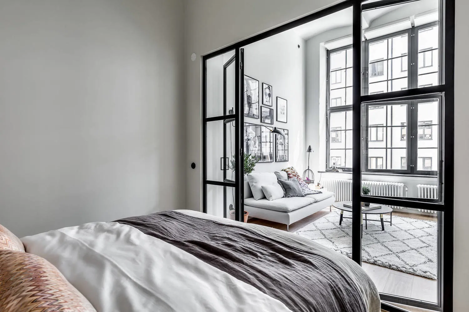 Фотография: Спальня в стиле Скандинавский, Советы – фото на нашем сайте