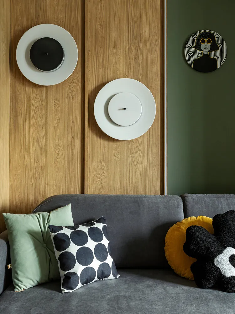 Diseño: Julia Pozdnjak