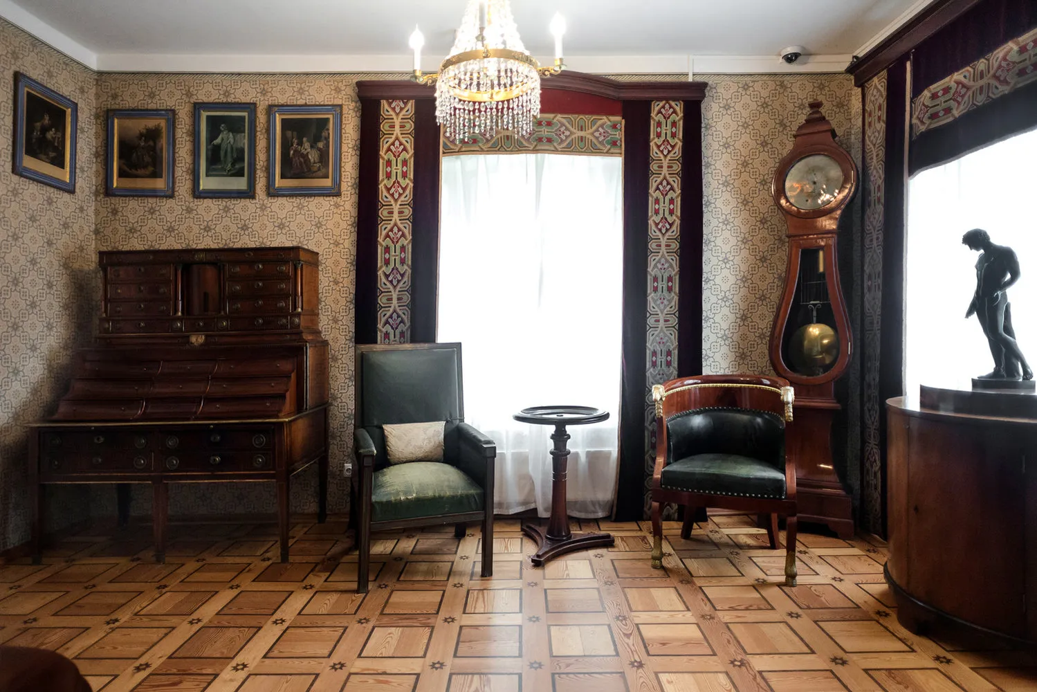 照片：风格，向导，娜塔莉亚·格拉杜索娃——我们网站上的照片