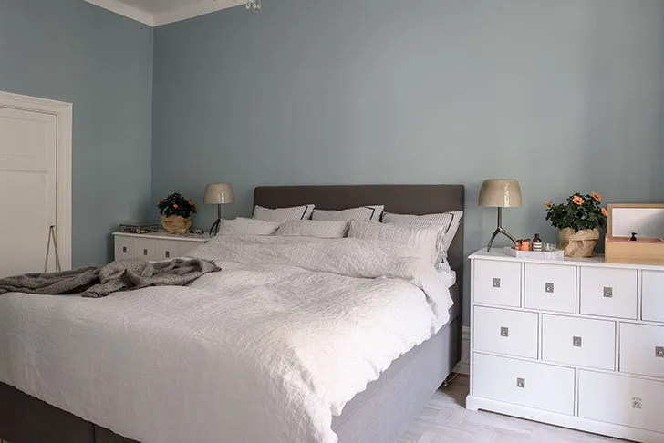 Фотография: Спальня в стиле Современный, Скандинавский, Декор интерьера, Квартира – фото на нашем сайте