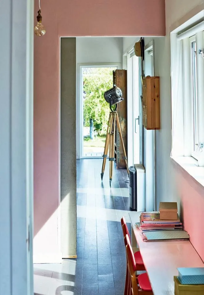 照片：斯堪的纳维亚风格入口大厅、房屋、平面图、室内设计、露台，40-60平方米 – 网站上的照片