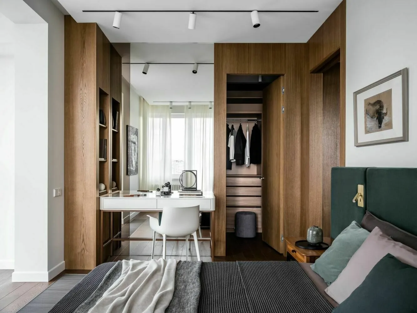 Foto: Dormitorio en estilo moderno, Proyecto de la Semana, 4 o más habitaciones, Más de 90 metros cuadrados – fotos en nuestro sitio web