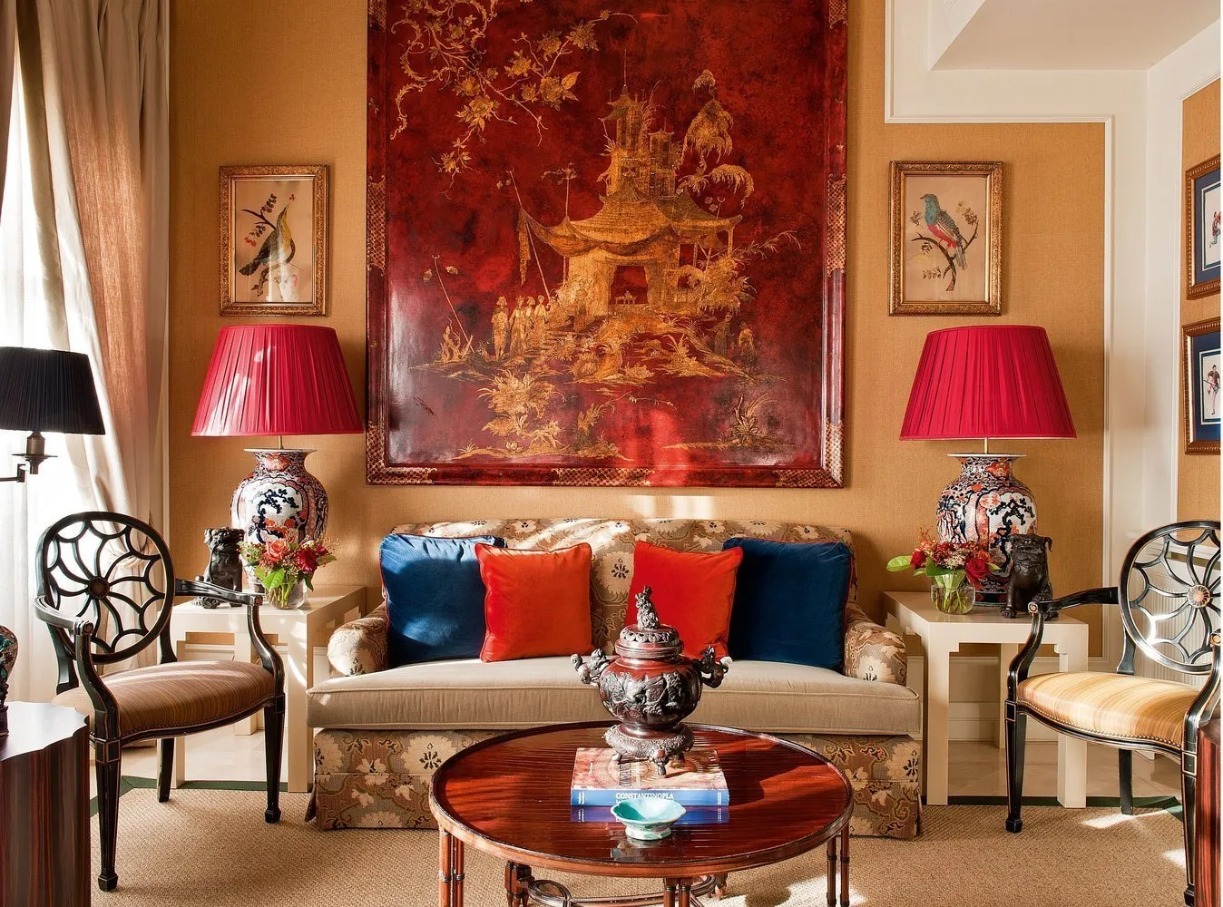 照片:东方风格客厅,技巧,霍夫,安娜·巴尔迪——我们网站上的照片