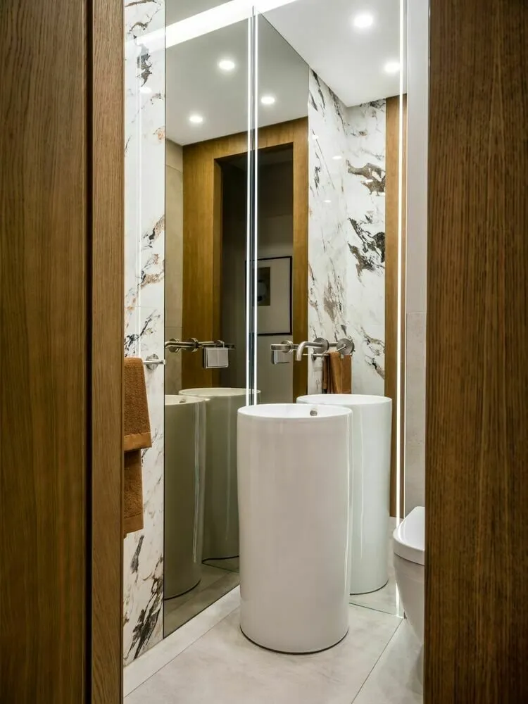 Foto: Baño en estilo moderno, Proyecto de la Semana, 4 o más habitaciones, Más de 90 metros cuadrados – fotos en nuestro sitio web