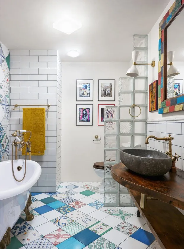 Foto: Baño en estilo Ecléctico, Apartamento pequeño – foto en nuestro sitio web