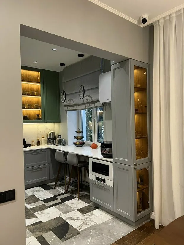 Foto: Cocina y comedor en estilo Moderno, Escandinavo, Apartamento, Proyecto de la Semana, Moscú, Edificio Panelado, 3 habitaciones, 60-90 metros cuadrados, Loft&Home – foto en nuestro sitio web