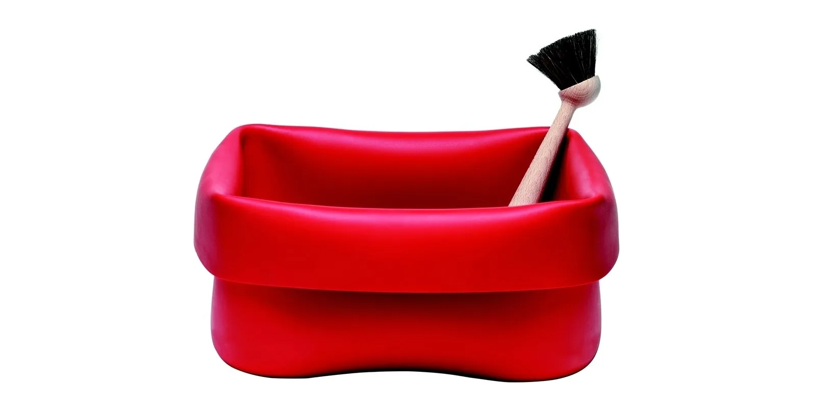 丹麦设计师Ole Jensen设计了著名的柔软洗碗机盆