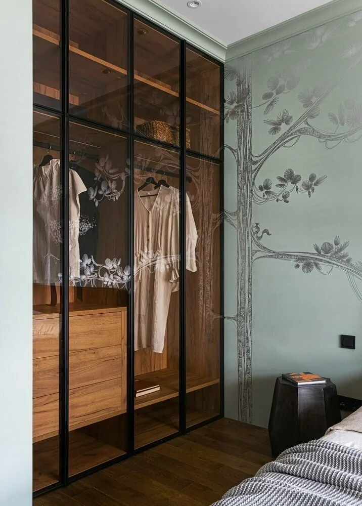 Foto: In Stil, Garderobe, Zimmerinterior, Interior-Stil, Innenraumdesign, Tipps, wie man eine Garderobe in einer Wohnung einrichtet, wie man eine Garderobe baut, Garderobe in einer Kleinstwohnung, Einrichtung einer eigenständigen Garderobe, Garderobe in einer Einzimmerwohnung, wie man eine Garderobe einrichtet, Design einer Garderobe, Planung einer Garderobe, Schlafzimmer mit Garderobe, Garderobe in einer Wohnung, Wohnung mit Garderobe, Speicherung in einer kleinen Garderobe, Garderoben, Wie man eine Garderobe in einer Einzimmerwohnung einrichtet – Foto auf unserer Website