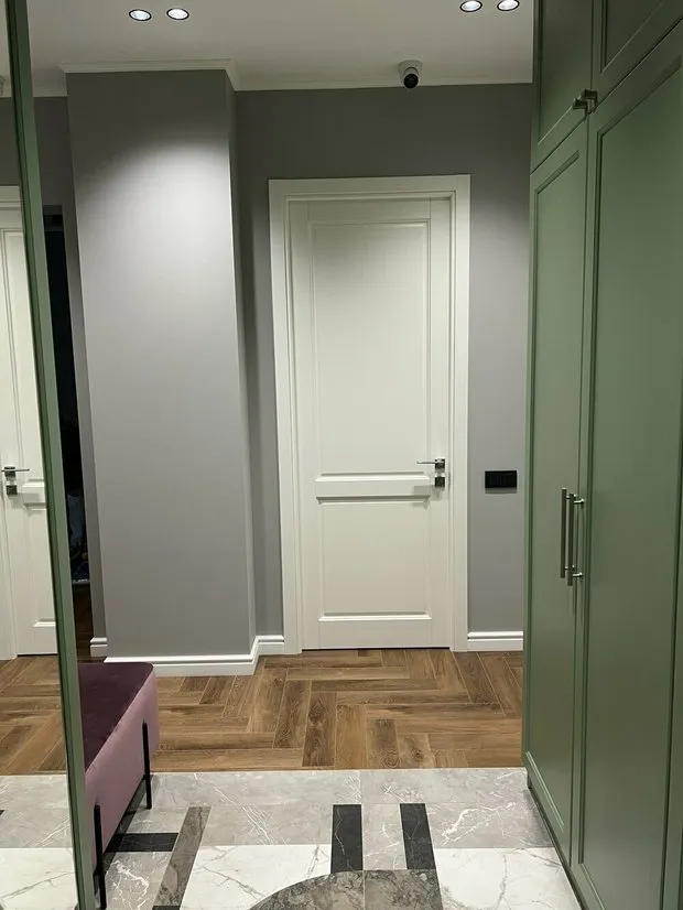 Foto: Entrada en estilo Moderno, Escandinavo, Apartamento, Proyecto de la Semana, Moscú, Edificio Panelado, 3 habitaciones, 60-90 metros cuadrados, Loft&Home – foto en nuestro sitio web