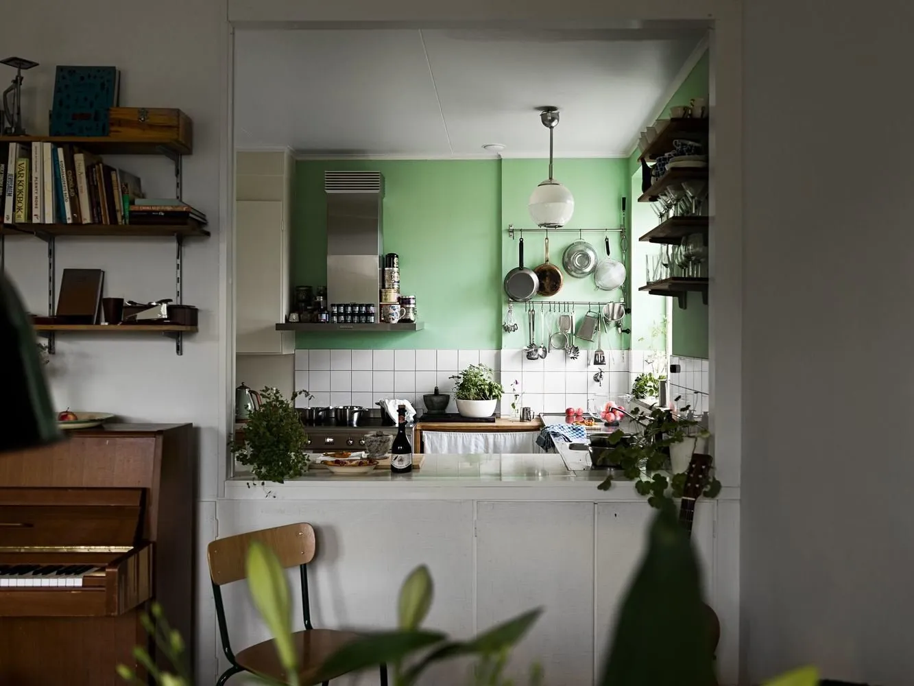 Photo: in style , Scandinavian, Modern, House, White, Villa, Mansion, Stockholm, Orange, Brown, Home and Cottage, 4 or More, Over 90 Meters – Photo on Our Website