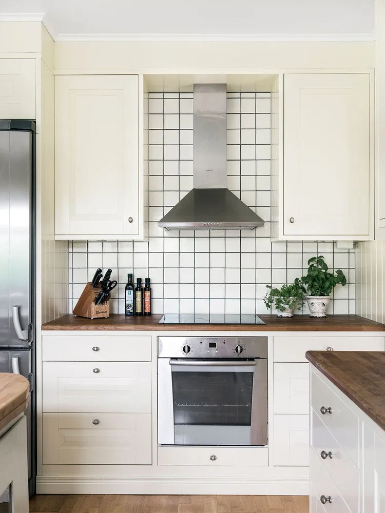 Дизайн: Ульрике Вилборг и шведский консультант, который работает под руководством Кэтрин Ирленд