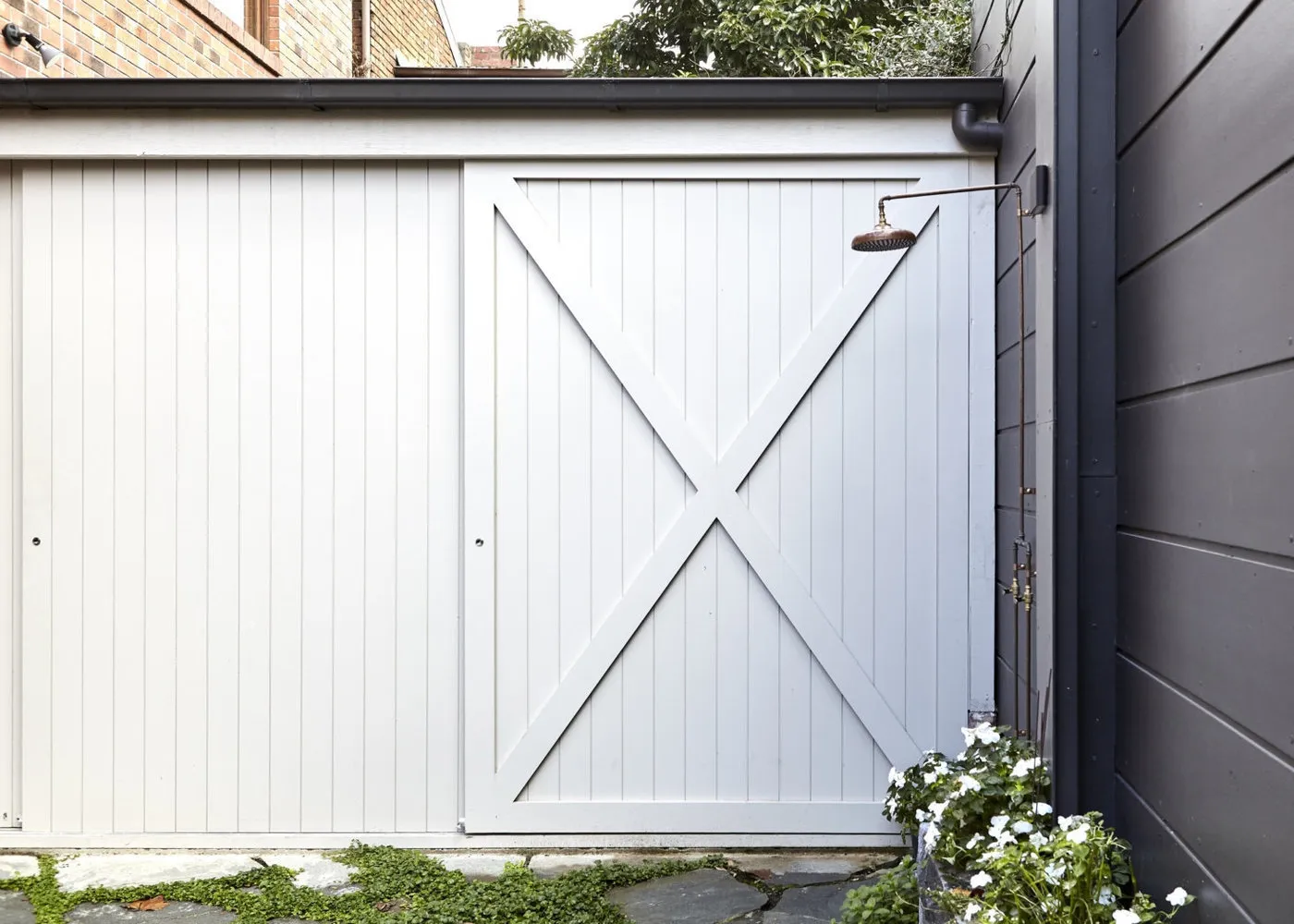 照片:现代风格卧室,室内装饰,房屋,墨尔本,前后对比 – 网站上的照片