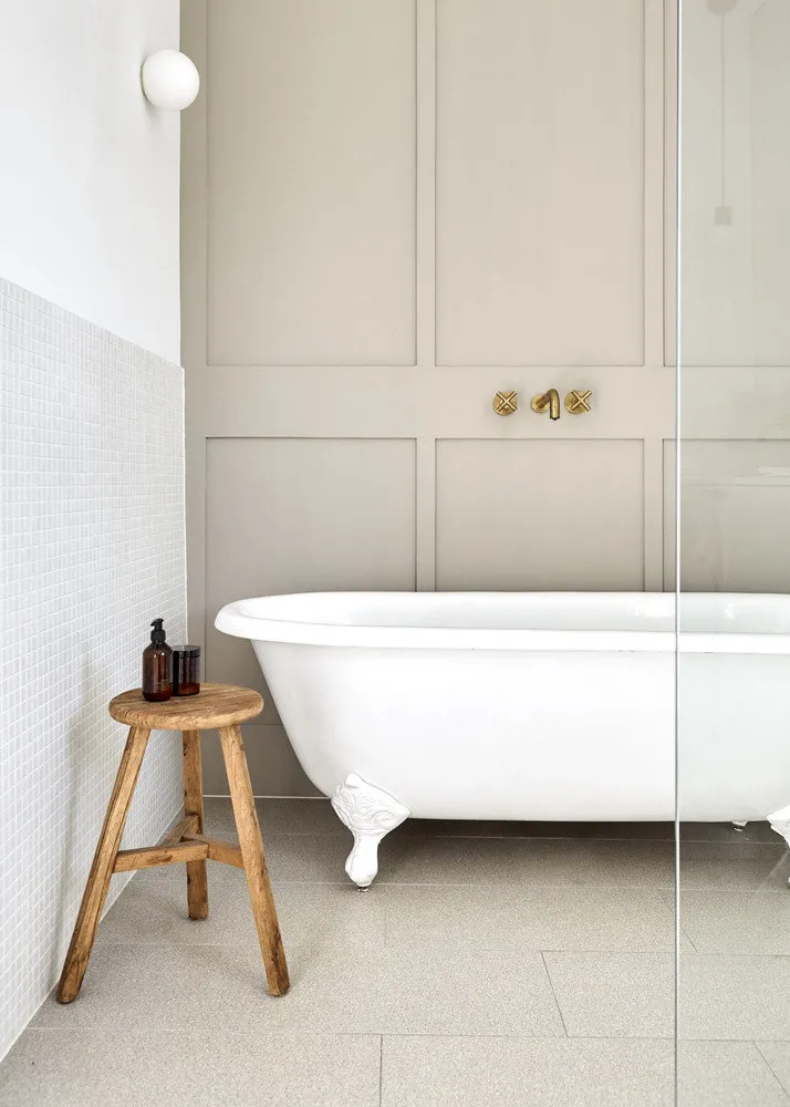 照片:北欧风格浴室,室内装饰,房屋,墨尔本,前后对比 – 网站上的照片