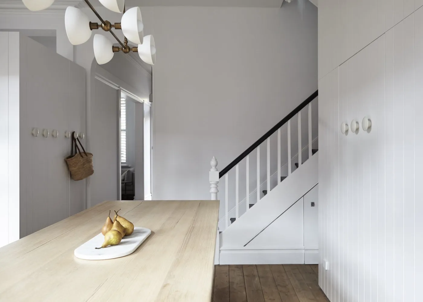 照片:北欧风格厨房与餐厅,室内装饰,房屋,墨尔本,前后对比 – 网站上的照片