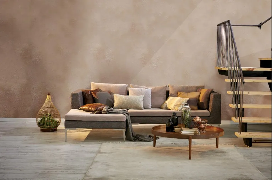 照片:现代loft风格客厅,公寓,技巧,墙面装饰,Loggia,墙面绘画,装饰性墙面处理 – 网站上的照片